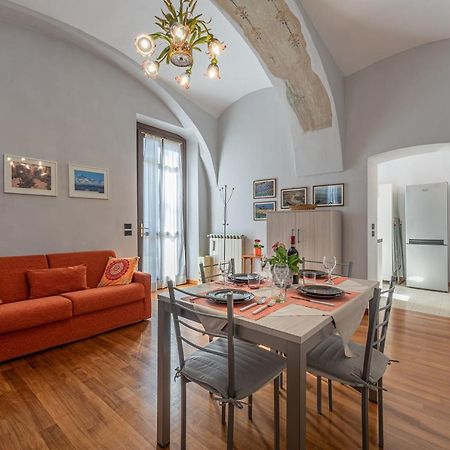 L'Antico Cedro Apartment Алба Екстериор снимка