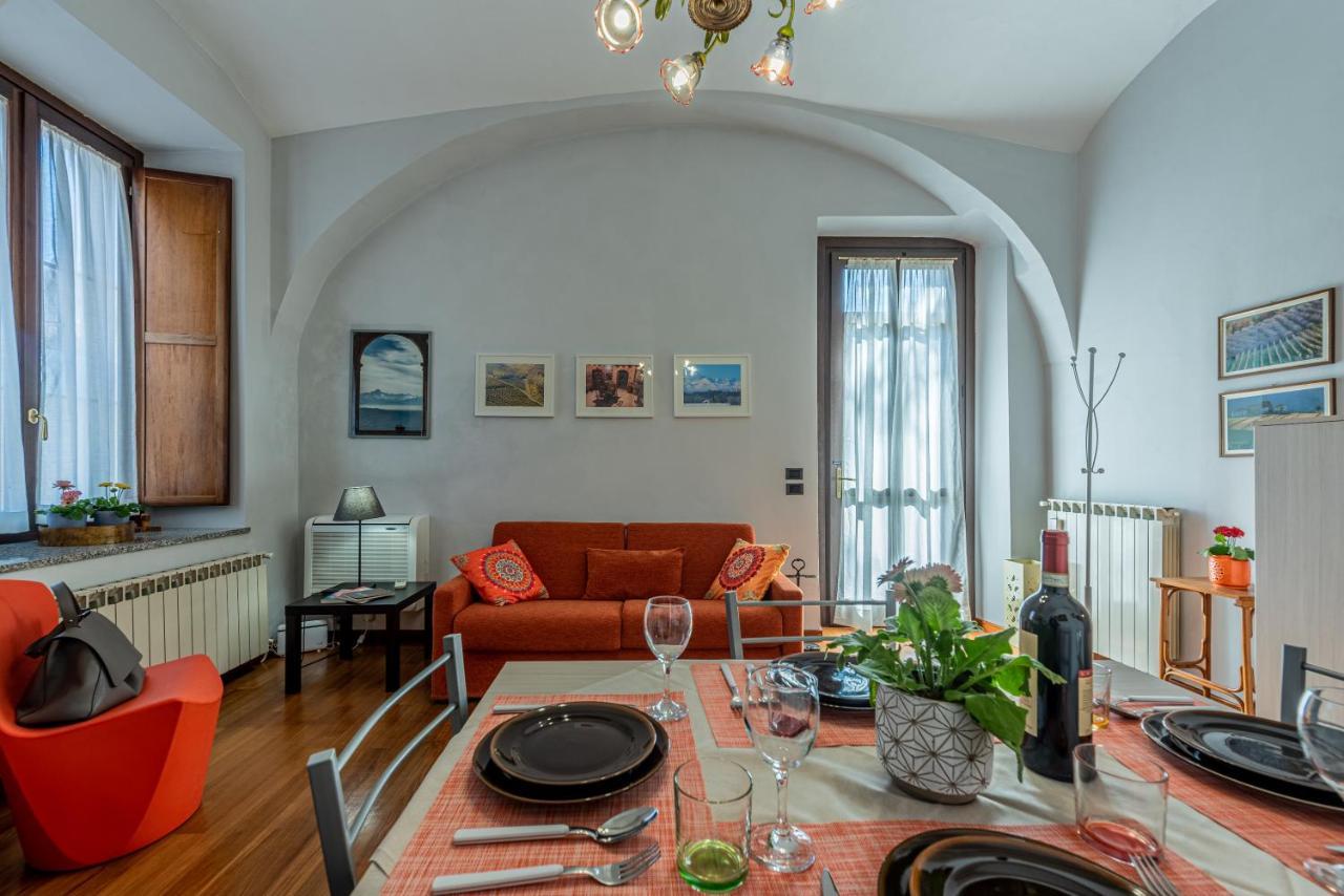 L'Antico Cedro Apartment Алба Екстериор снимка