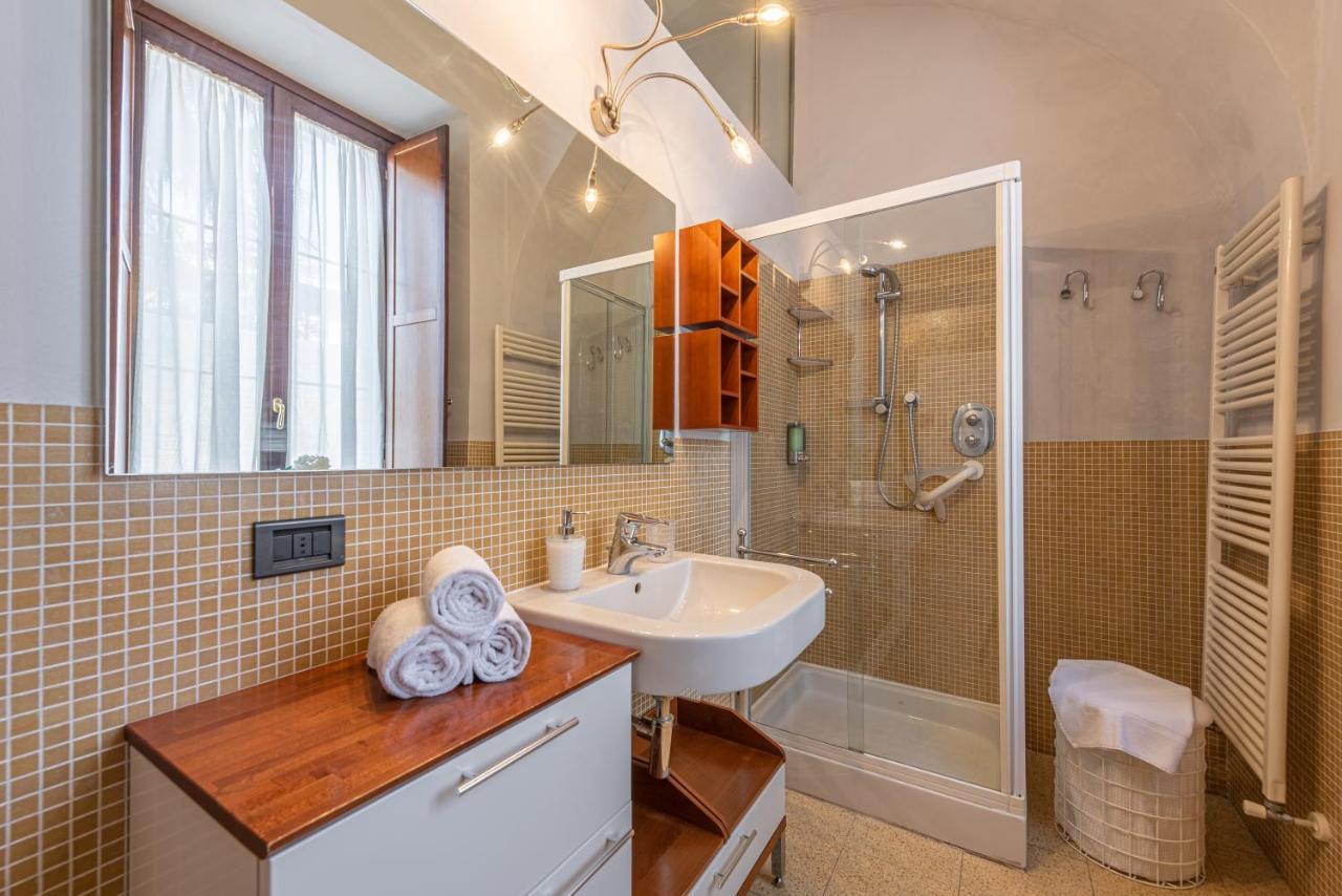 L'Antico Cedro Apartment Алба Екстериор снимка