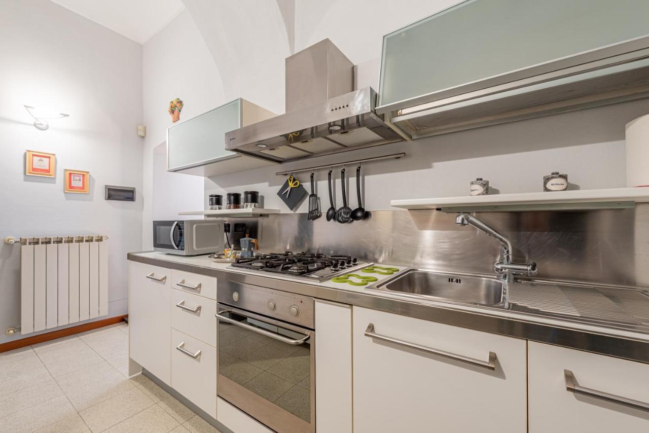 L'Antico Cedro Apartment Алба Екстериор снимка