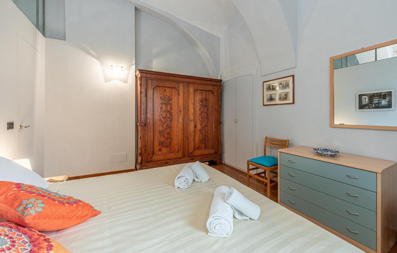 L'Antico Cedro Apartment Алба Екстериор снимка